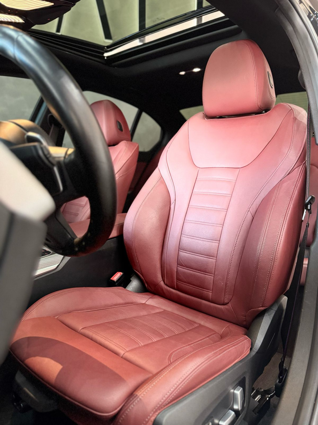 Imagem do veículo BMW 330e 2.0 16V TURBO HÍBRIDO M SPORT AUTOMÁTICO