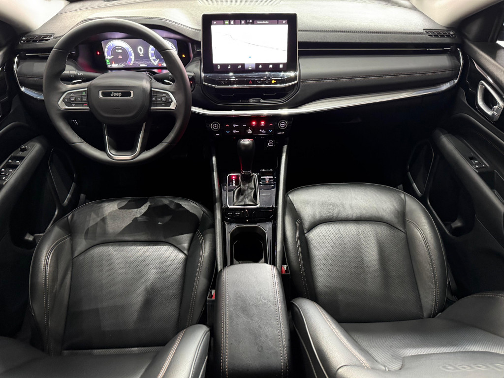 Imagem do veículo JEEP COMPASS 1.3 T270 TURBO FLEX LIMITED AT6