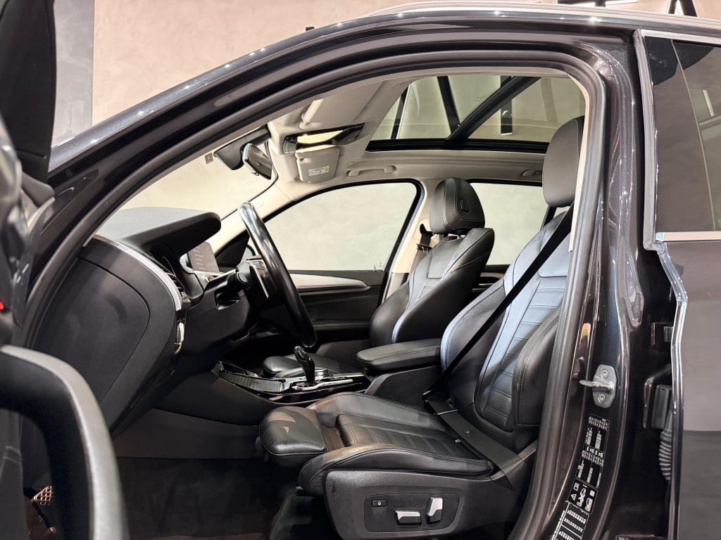 Imagem do veículo BMW X3 2.0 16V GASOLINA X LINE XDRIVE20I STEPTRONIC