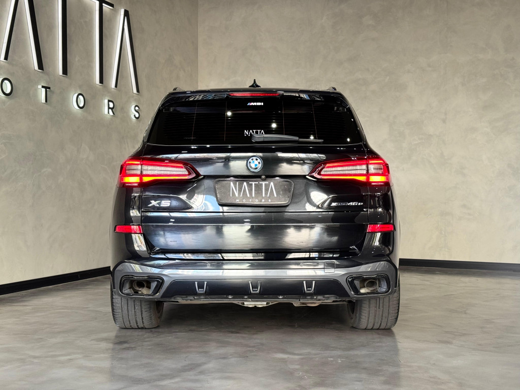 Imagem do veículo BMW X5 3.0 I6 TURBO HÍBRIDO XDRIVE45E M SPORT AUTOMÁTICO