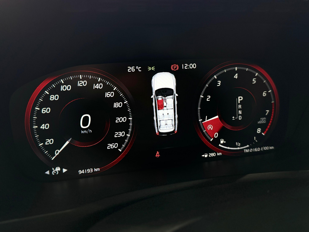 Imagem do veículo VOLVO XC90 2.0 T6 GASOLINA MOMENTUM AWD GEARTRONIC