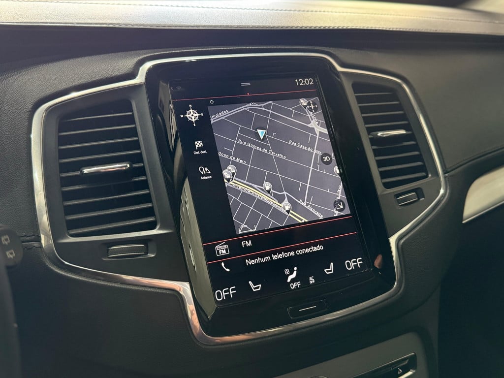 Imagem do veículo VOLVO XC90 2.0 T6 GASOLINA MOMENTUM AWD GEARTRONIC