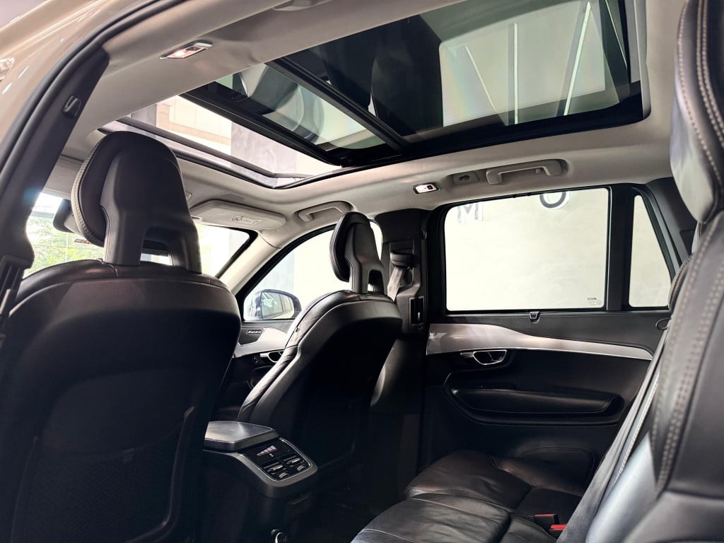 Imagem do veículo VOLVO XC90 2.0 T6 GASOLINA MOMENTUM AWD GEARTRONIC