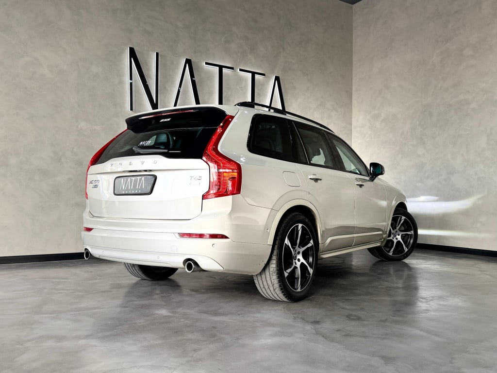 Imagem do veículo VOLVO XC90 2.0 T6 GASOLINA MOMENTUM AWD GEARTRONIC