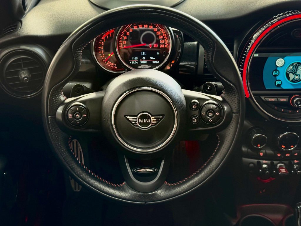 Imagem do veículo MINI COOPER 2.0 16V TWINPOWER GASOLINA JOHN COOPER WORKS 2P STEPTRONIC