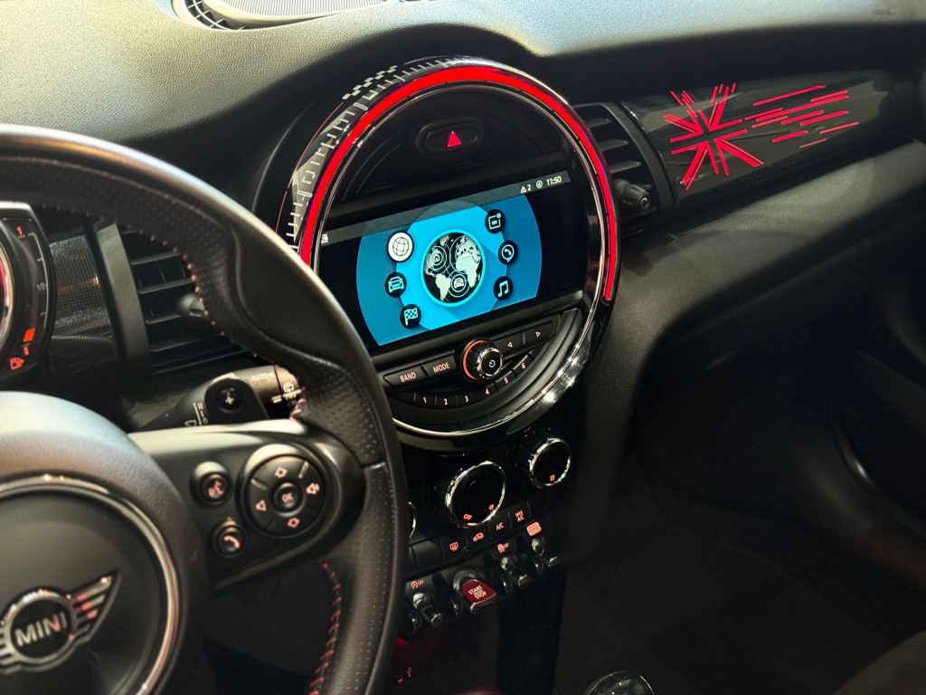 Imagem do veículo MINI COOPER 2.0 16V TWINPOWER GASOLINA JOHN COOPER WORKS 2P STEPTRONIC