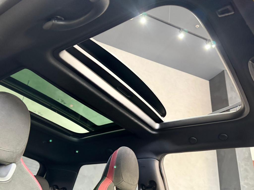 Imagem do veículo MINI COOPER 2.0 16V TWINPOWER GASOLINA JOHN COOPER WORKS 2P STEPTRONIC