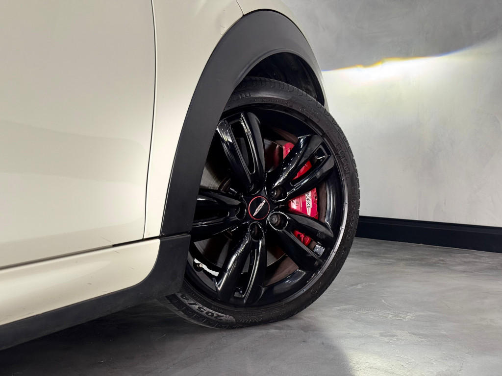 Imagem do veículo MINI COOPER 2.0 16V TWINPOWER GASOLINA JOHN COOPER WORKS 2P STEPTRONIC