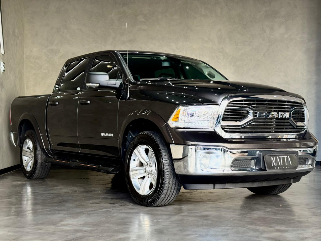Imagem do veículo RAM CLASSIC LARAMIE 5.7 CD V8 4X4 Automático