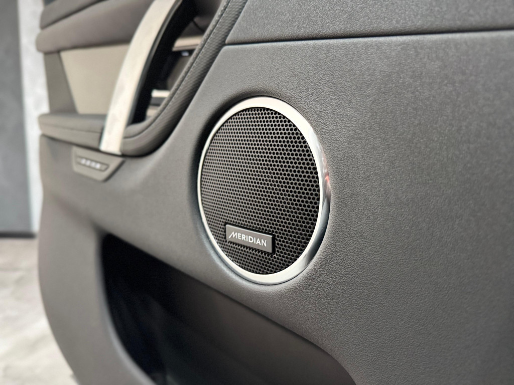 Imagem do veículo LAND ROVER DISCOVERY SPORT 2.0 P250 TURBO FLEX R-DYNAMIC SE AUTOMÁTICO