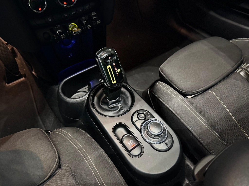 Imagem do veículo MINI COOPER SE 2P ELÉTRICO