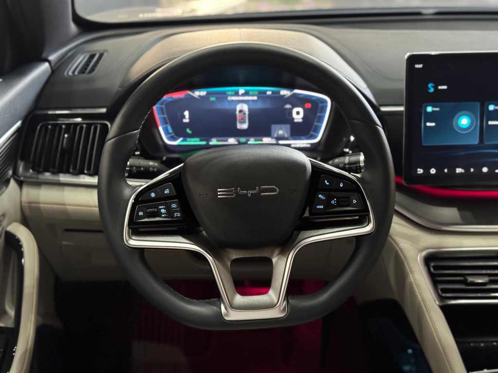 Imagem do veículo BYD Song Plus 1.5 DM-I HÍBRIDO AUTOMÁTICO
