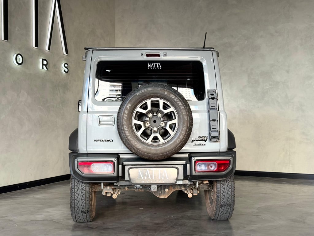 Imagem do veículo SUZUKI JIMNY 1.5 GASOLINA SIERRA 4STYLE 4X4  AUTOMÁTICO