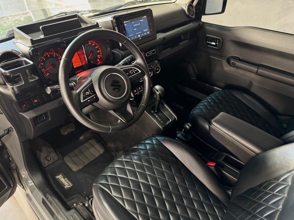 Imagem do veículo SUZUKI JIMNY 1.5 GASOLINA SIERRA 4STYLE 4X4  AUTOMÁTICO