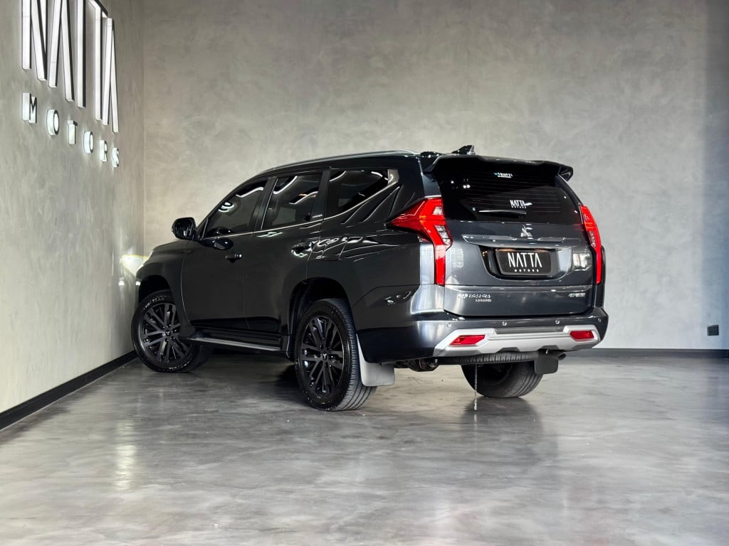 Imagem do veículo MITSUBISHI PAJERO SPORT 2.4 16V MIVEC TURBO DIESEL HPE AWD AUTOMÁTICO