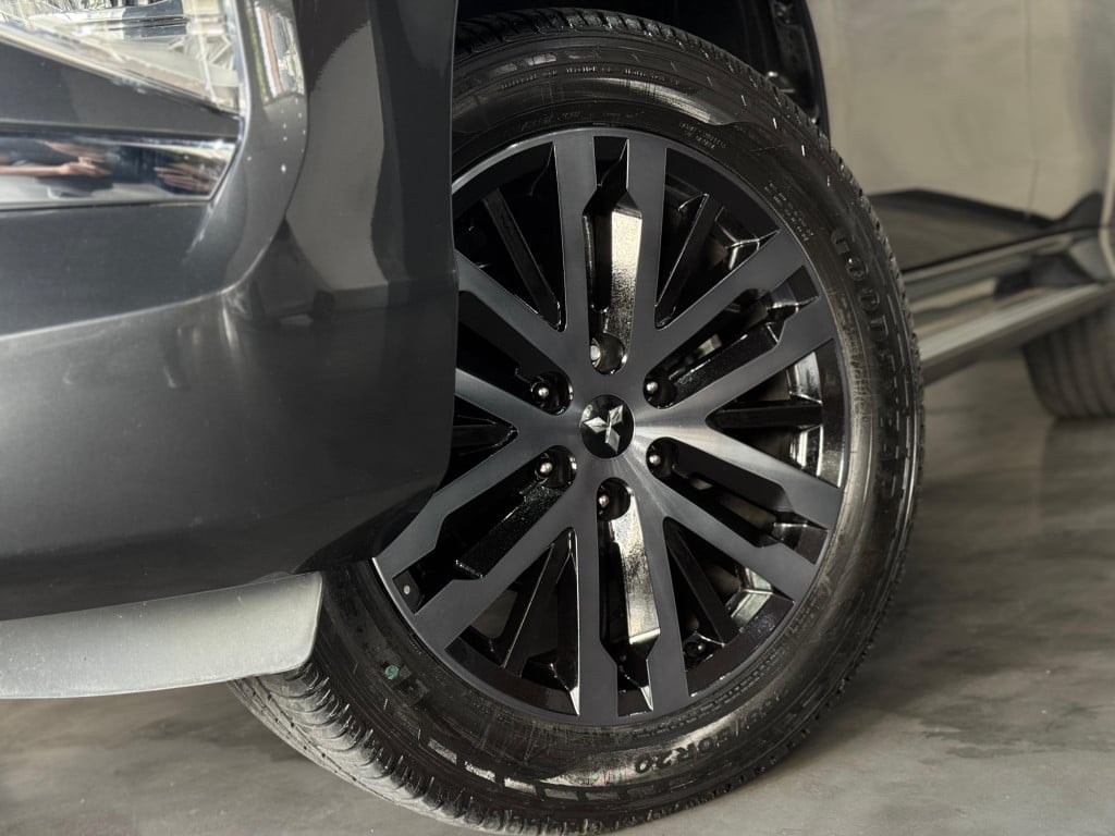 Imagem do veículo MITSUBISHI PAJERO SPORT 2.4 16V MIVEC TURBO DIESEL HPE AWD AUTOMÁTICO