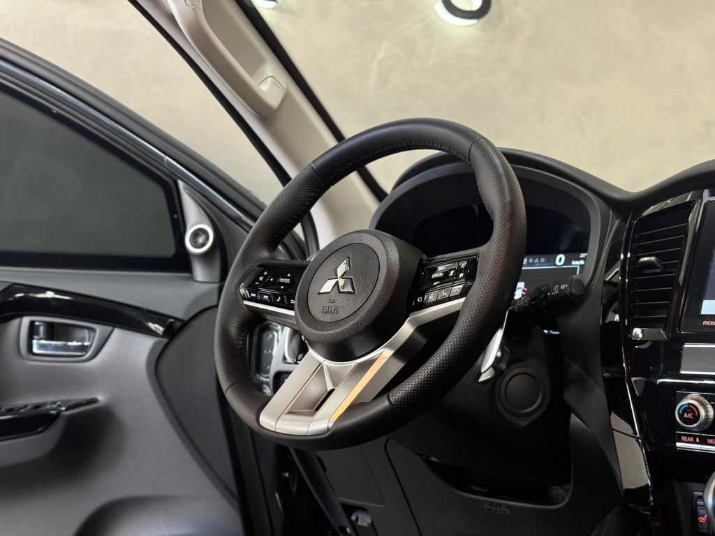 Imagem do veículo MITSUBISHI PAJERO SPORT 2.4 16V MIVEC TURBO DIESEL HPE AWD AUTOMÁTICO