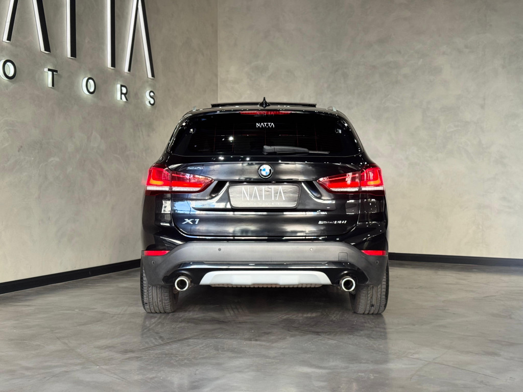 Imagem do veículo BMW X1 2.0 16V TURBO ACTIVEFLEX SDRIVE20I X-LINE 4P AUTOMÁTICO