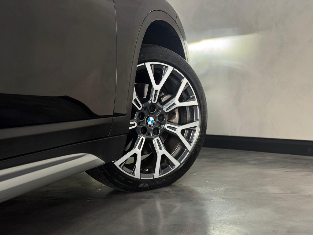 Imagem do veículo BMW X1 2.0 16V TURBO ACTIVEFLEX SDRIVE20I X-LINE 4P AUTOMÁTICO