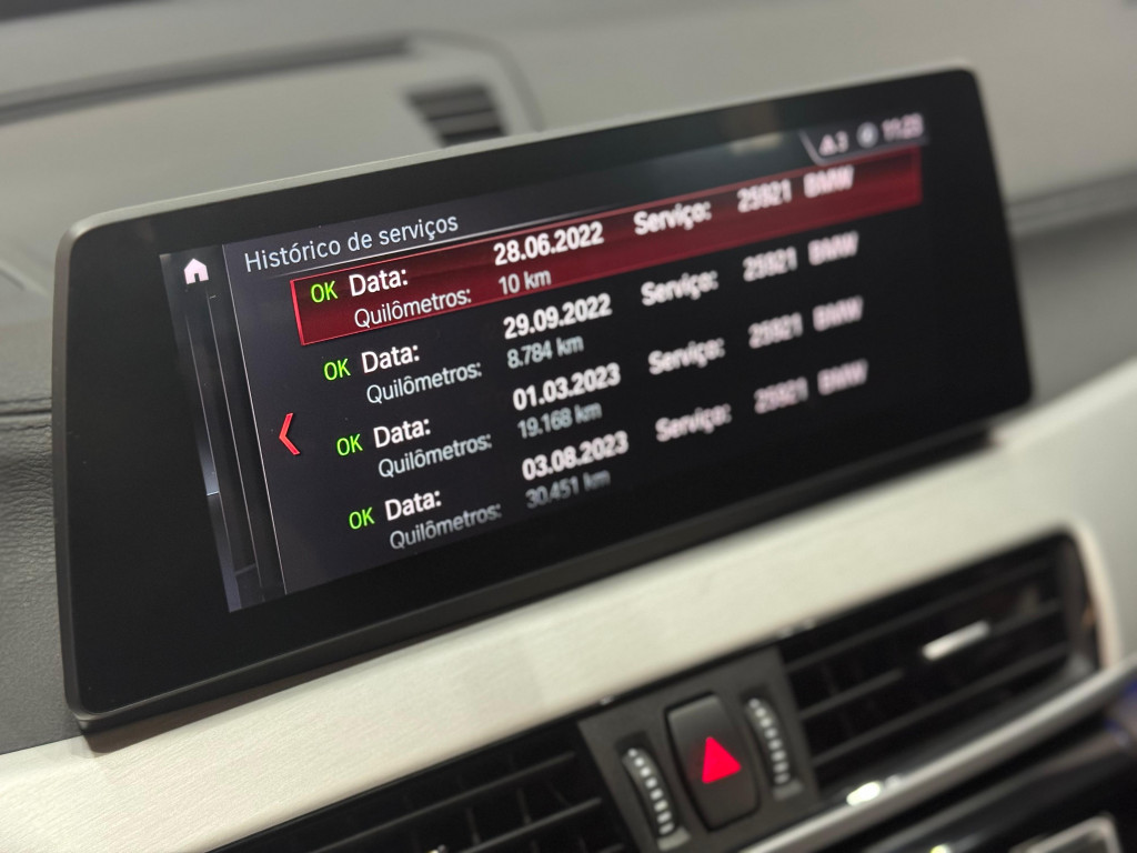 Imagem do veículo BMW X1 2.0 16V TURBO ACTIVEFLEX SDRIVE20I X-LINE 4P AUTOMÁTICO