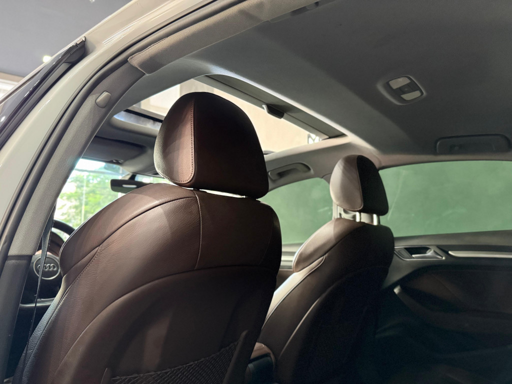 Imagem do veículo AUDI A3 1.4 TFSI FLEX SEDAN PRESTIGE PLUS 25 ANOS TIPTRONIC