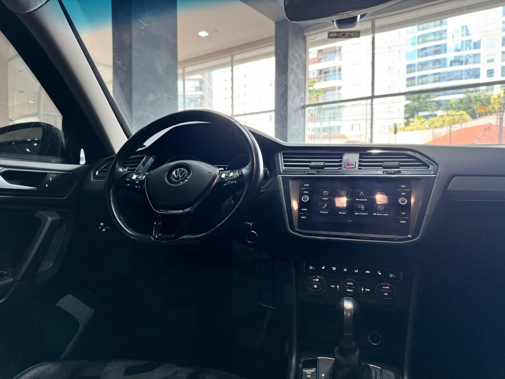 Imagem do veículo VOLKSWAGEN TIGUAN 1.4 250 TSI TOTAL FLEX ALLSPACE COMFORTLINE TIPTRONIC