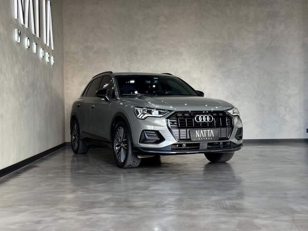 Imagem do veículo AUDI Q3 1.4 35 TFSI GASOLINA BLACK S TRONIC