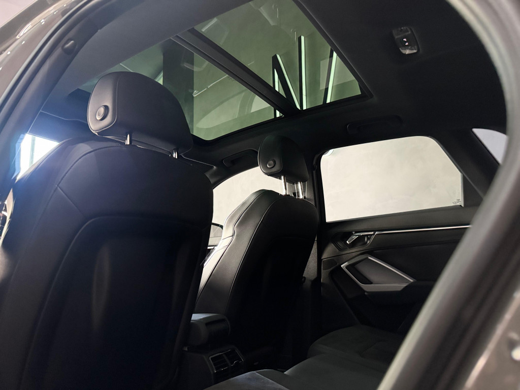 Imagem do veículo AUDI Q3 1.4 35 TFSI GASOLINA BLACK S TRONIC