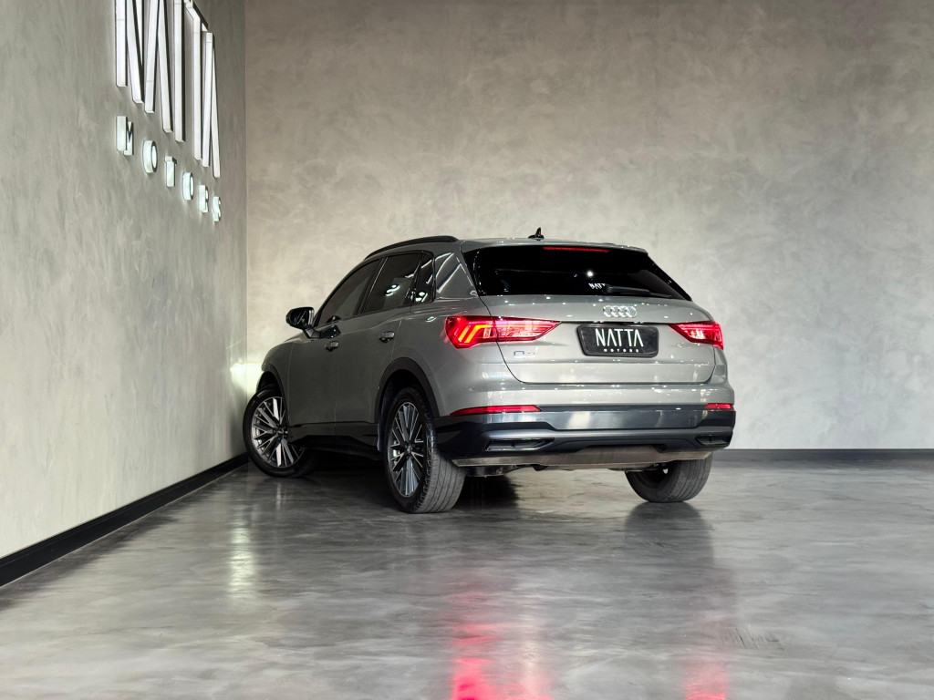 Imagem do veículo AUDI Q3 1.4 35 TFSI GASOLINA BLACK S TRONIC
