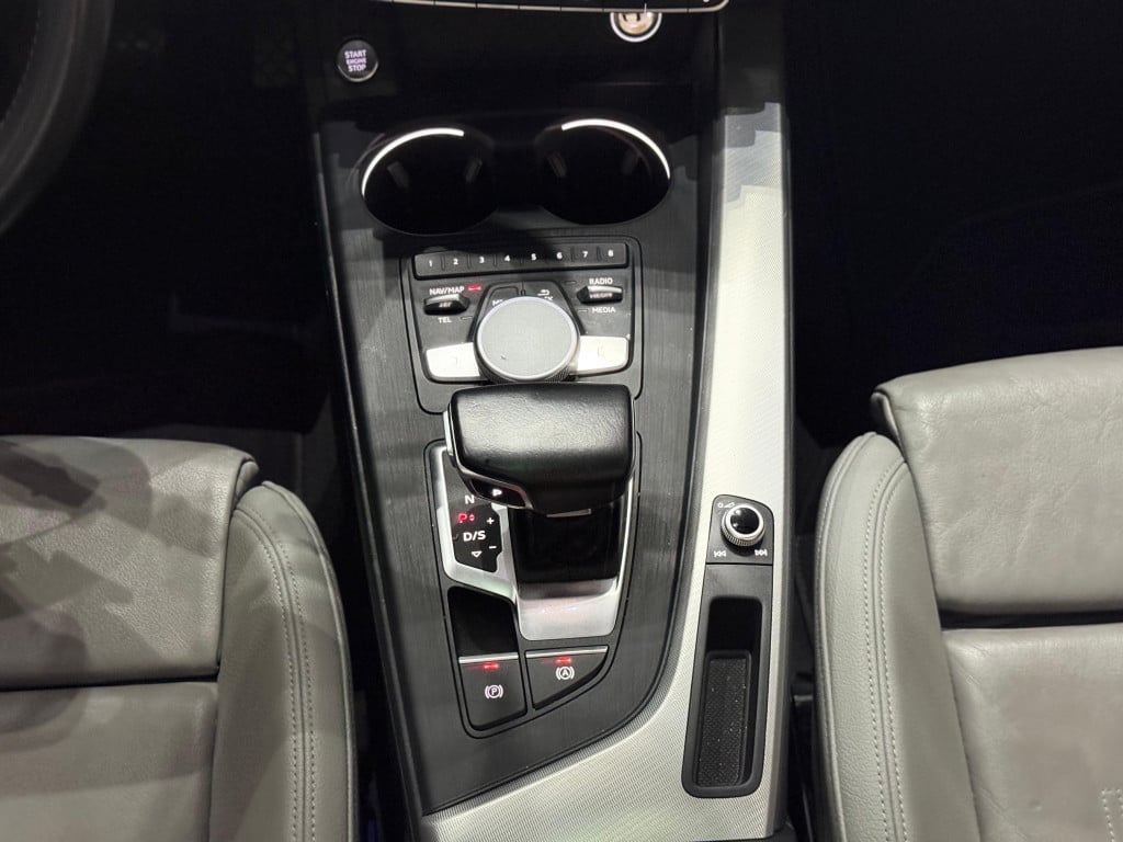 Imagem do veículo AUDI A4 2.0 TFSI AMBIENTE 183CV GASOLINA 4P MULTITRONIC