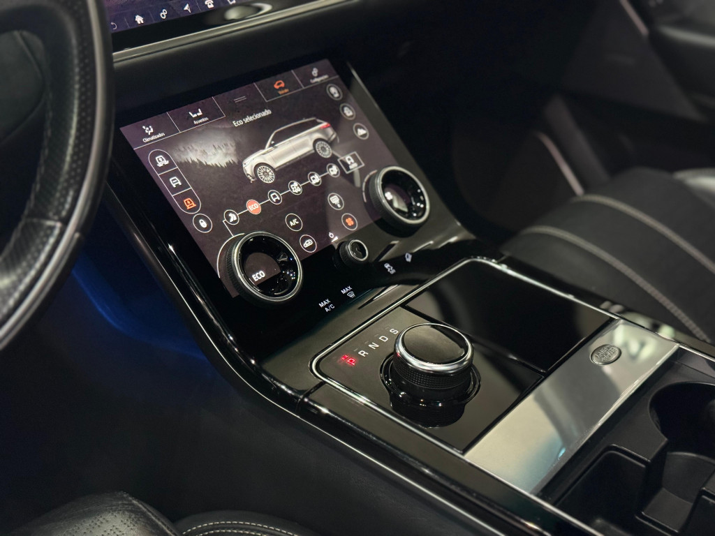 Imagem do veículo LAND ROVER RANGE ROVER VELAR 3.0 V6 P380 GASOLINA R-DYNAMIC HSE AUTOMÁTICO