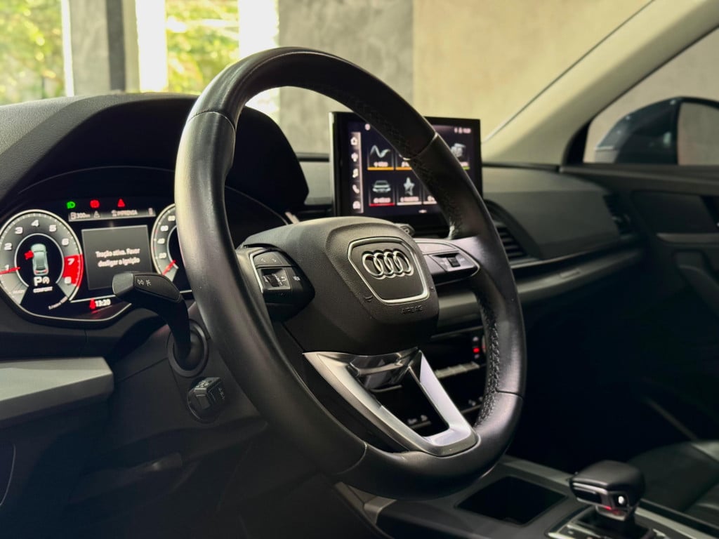 Imagem do veículo AUDI Q5 2.0 45 TFSI GASOLINA PRESTIGE QUATTRO S TRONIC