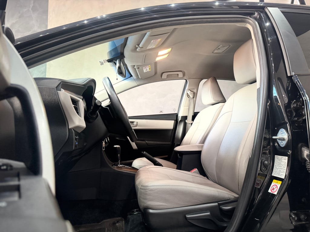 Imagem do veículo TOYOTA COROLLA 2.0 XEI 16V FLEX 4P AUTOMÁTICO