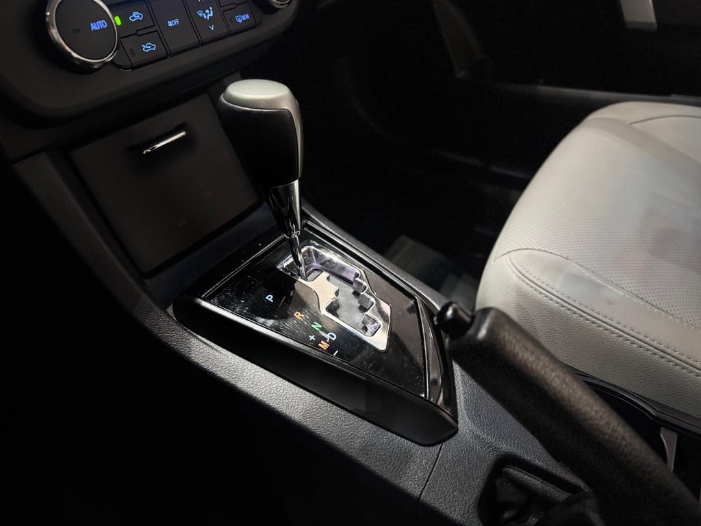 Imagem do veículo TOYOTA COROLLA 2.0 XEI 16V FLEX 4P AUTOMÁTICO