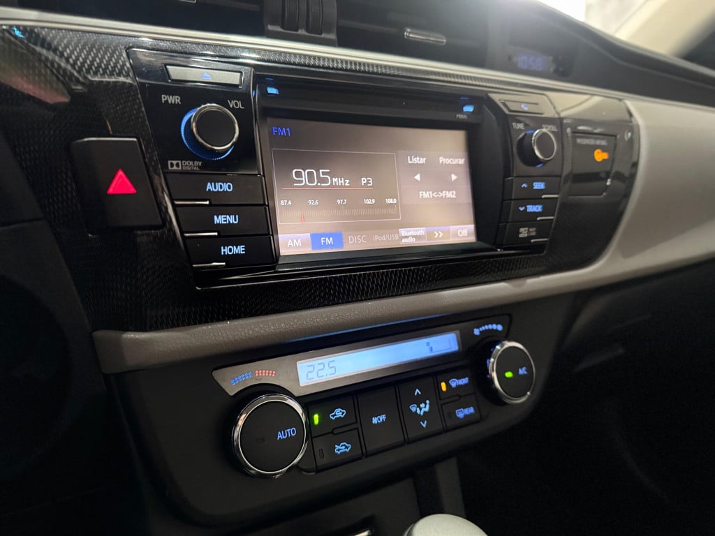 Imagem do veículo TOYOTA COROLLA 2.0 XEI 16V FLEX 4P AUTOMÁTICO