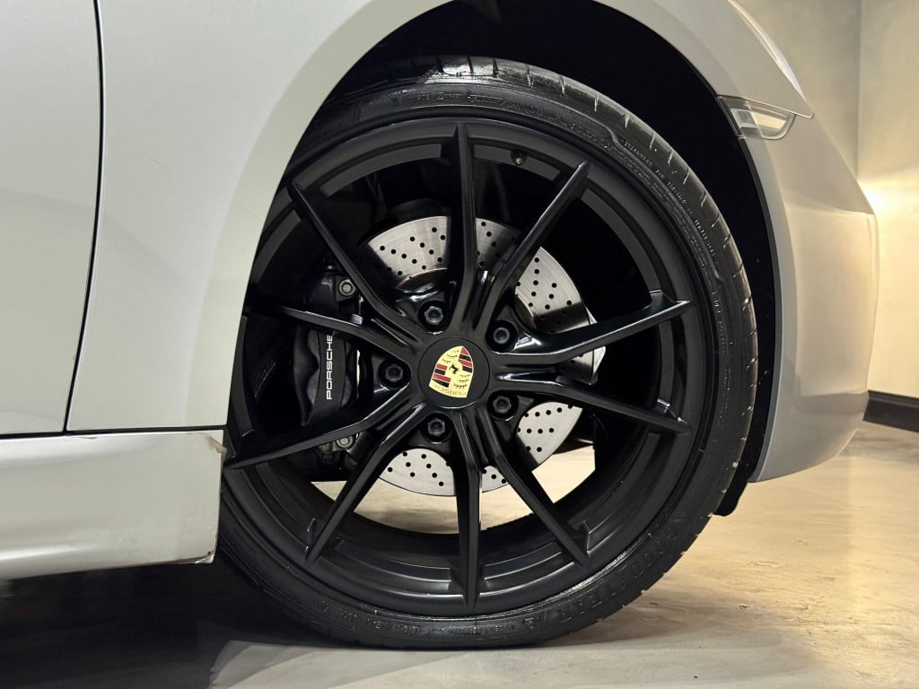 Imagem do veículo PORSCHE 718 2.0 16V H4 GASOLINA BOXSTER PDK