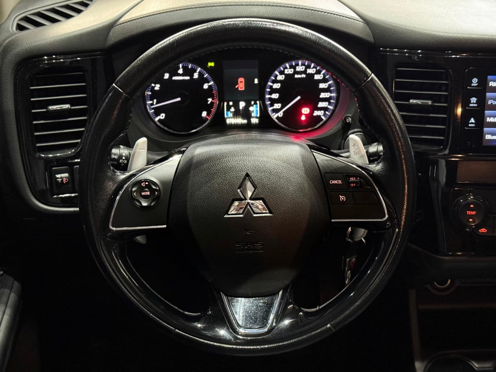 Imagem do veículo MITSUBISHI OUTLANDER 2.0 16V GASOLINA 4P AUTOMÁTICO