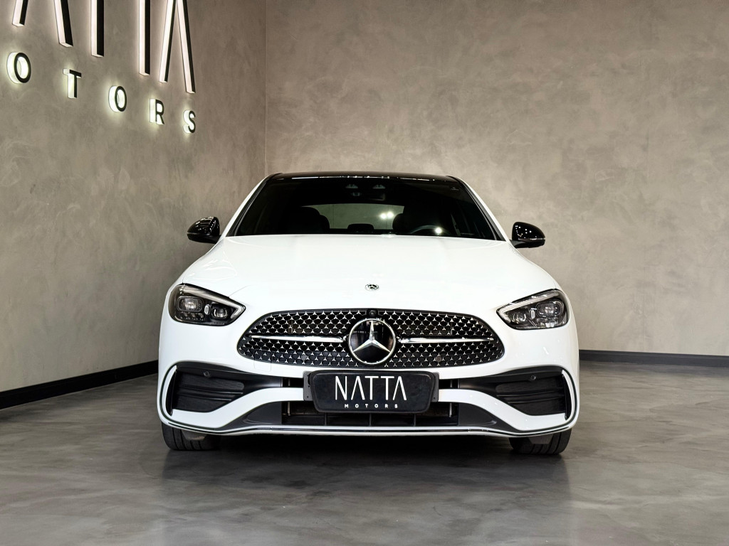 Imagem do veículo MERCEDES-BENZ C 300 AMG Line 2.0 TB Aut. (Híbrido)