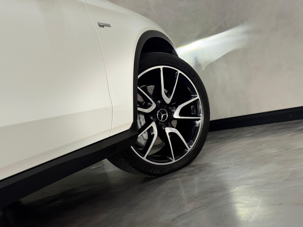 Imagem do veículo MERCEDES-BENZ GLC 43 AMG 3.0 V6 GASOLINA COUPÉ 4MATIC 9G-TRONIC