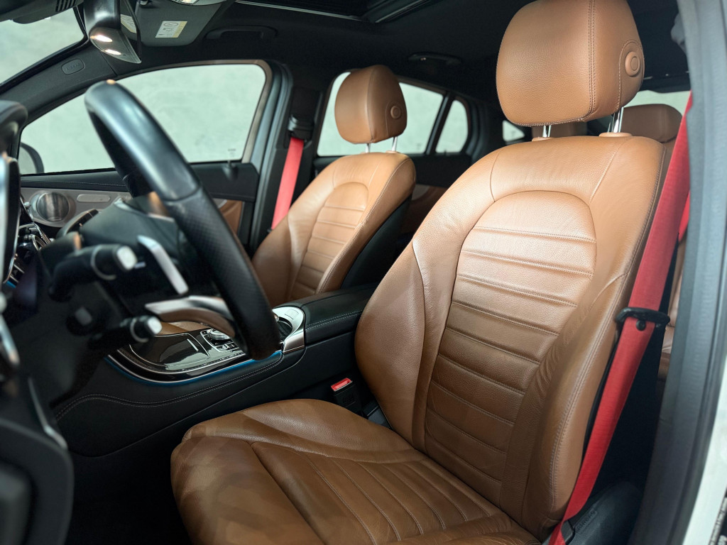 Imagem do veículo MERCEDES-BENZ GLC 43 AMG 3.0 V6 GASOLINA COUPÉ 4MATIC 9G-TRONIC