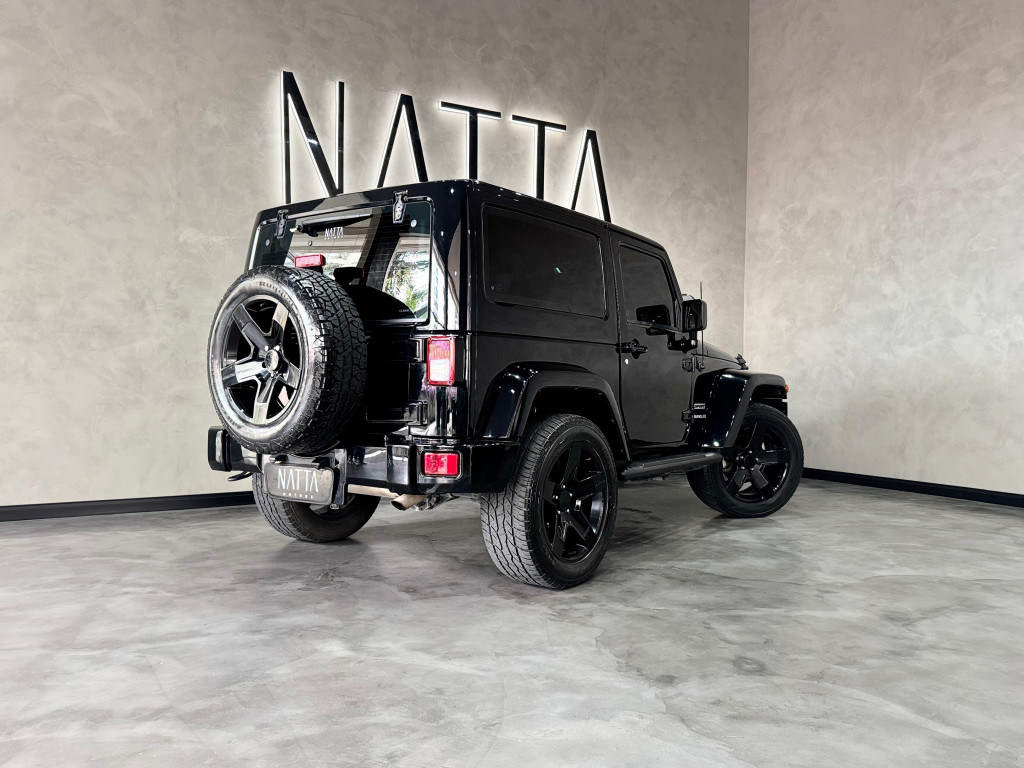 Imagem do veículo JEEP WRANGLER 3.6 UNLIMITED SPORT 4X4 V6 GASOLINA 4P AUTOMÁTICO