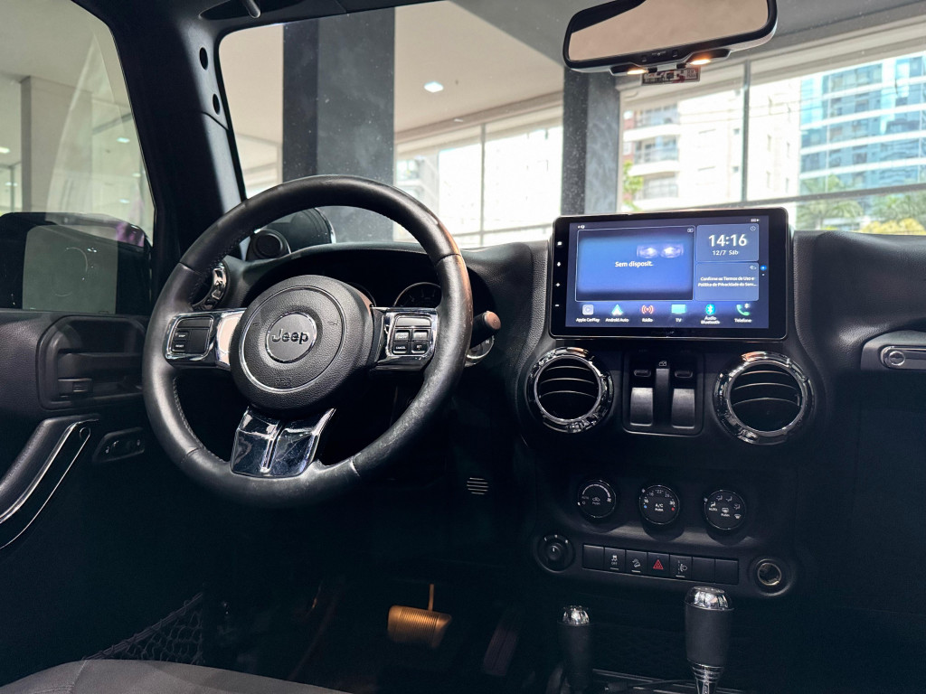 Imagem do veículo JEEP WRANGLER 3.6 UNLIMITED SPORT 4X4 V6 GASOLINA 4P AUTOMÁTICO
