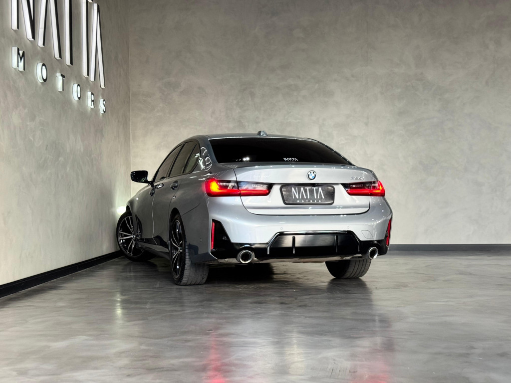 Imagem do veículo BMW 320i 2.0 16V TURBO FLEX M SPORT 10th ANNIVERSARY EDITION AUTOMÁTICO