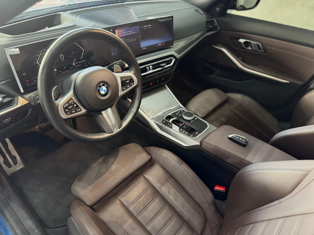 Imagem do veículo BMW 320i 2.0 16V TURBO FLEX M SPORT 10th ANNIVERSARY EDITION AUTOMÁTICO