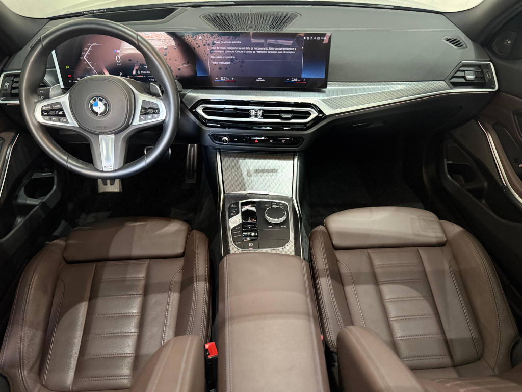 Imagem do veículo BMW 320i 2.0 16V TURBO FLEX M SPORT 10th ANNIVERSARY EDITION AUTOMÁTICO