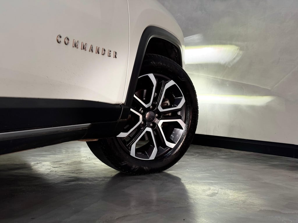Imagem do veículo JEEP COMMANDER Limited T270 1.3 TB Flex Aut.