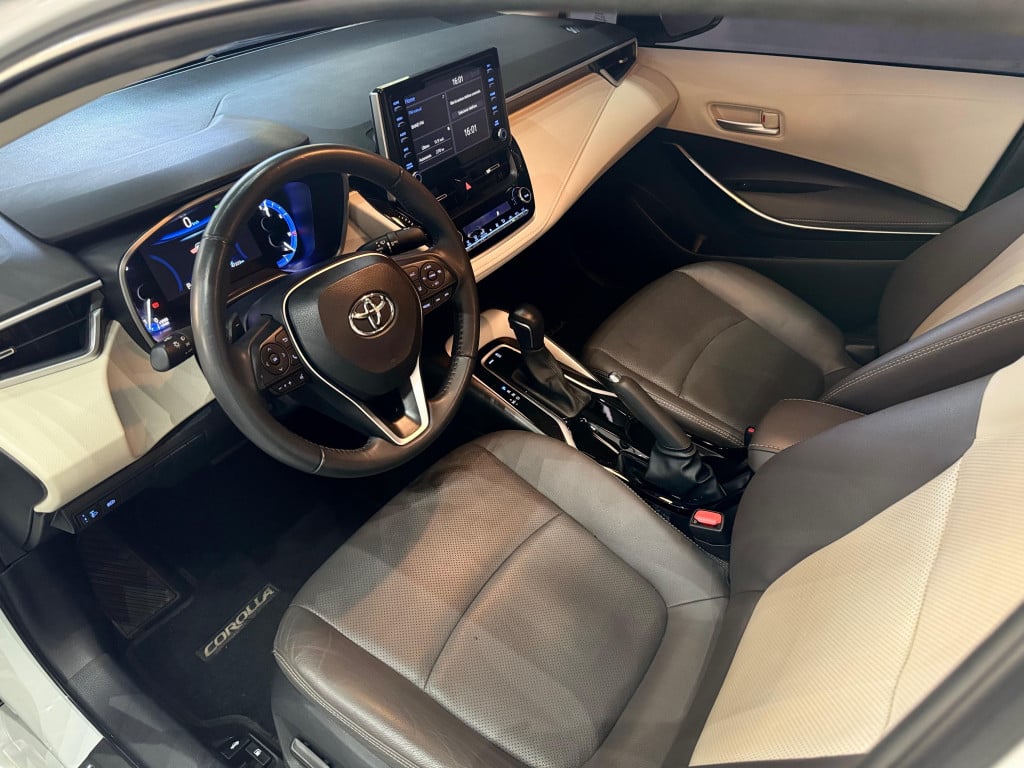 Imagem do veículo TOYOTA COROLLA 2.0 VVT-IE FLEX ALTIS DIRECT SHIFT