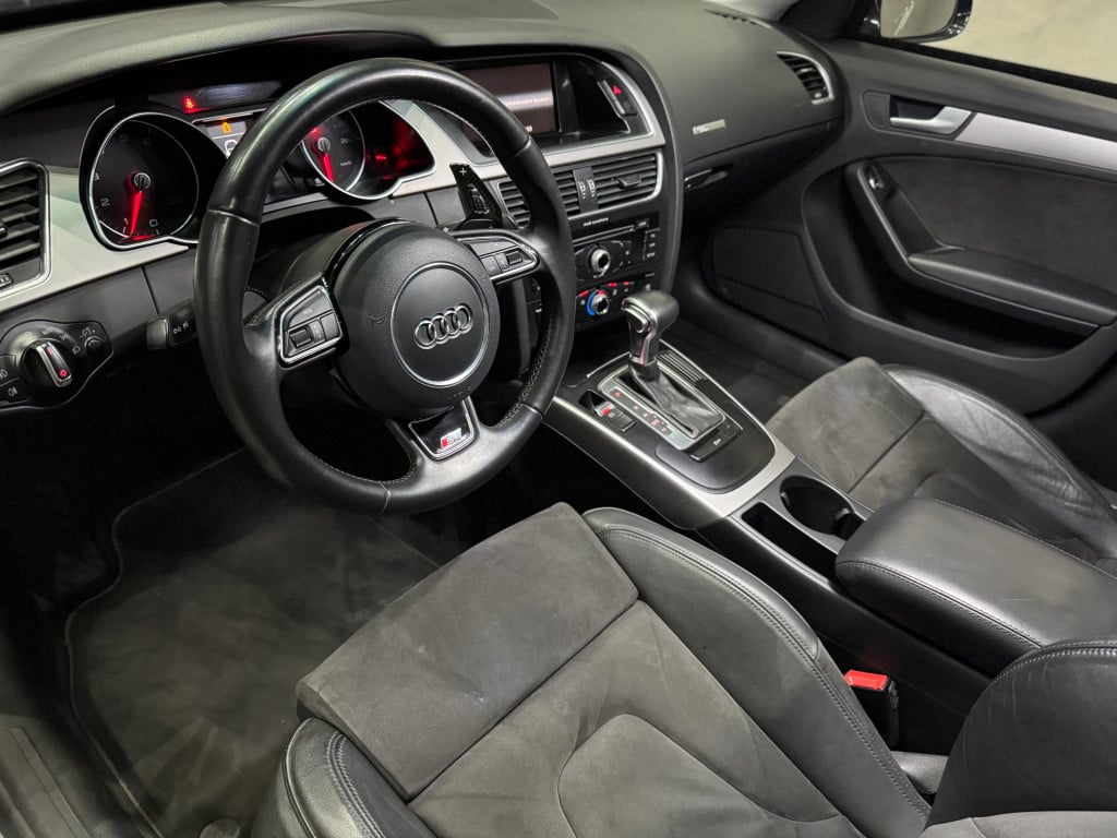 Imagem do veículo AUDI A5 2.0 TFSI SPORTBACK AMBIENTE 16V GASOLINA 4P MULTITRONIC