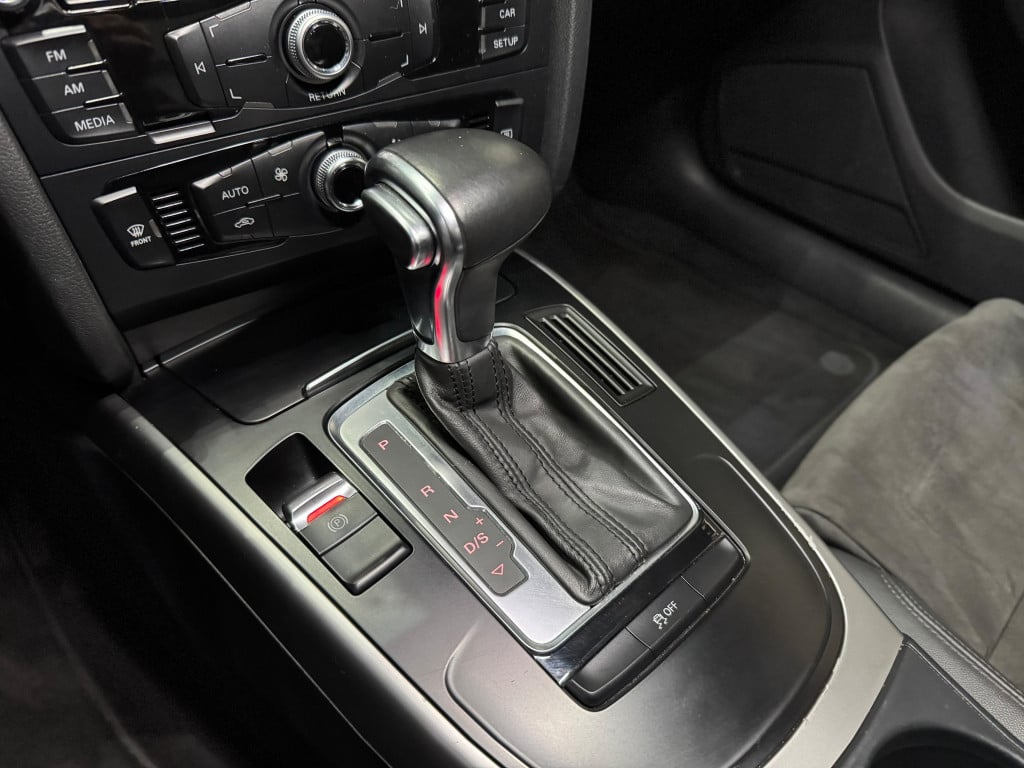 Imagem do veículo AUDI A5 2.0 TFSI SPORTBACK AMBIENTE 16V GASOLINA 4P MULTITRONIC
