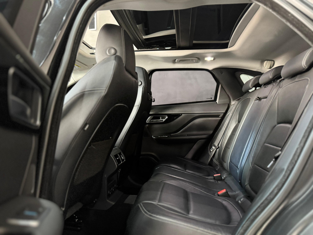 Imagem do veículo JAGUAR F-PACE 3.0 V6 SUPERCHARGED R-SPORT AWD 4P AUTOMÁTICO